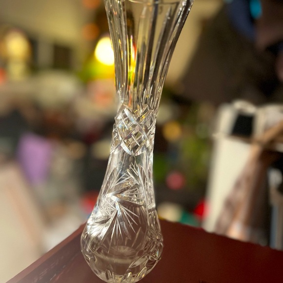 Vintage Lead cut Crystal fluted hand cut base with star design - Picture 10 of 12